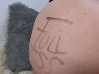 julieta-messy webcam