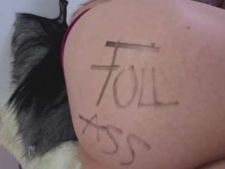 julieta-messy's CamSoda show and profile