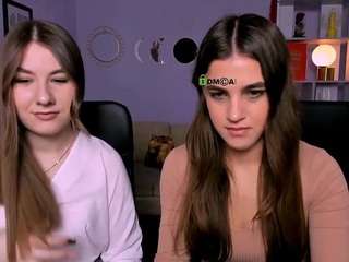 Live webcam model lissa-veils on Soda Cams