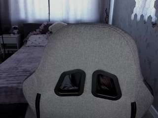 loly-cutt1e