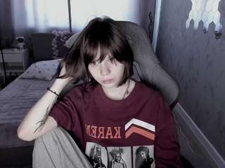 loly-cutt1e