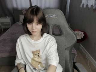 loly-cutt1e