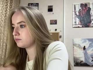 margueritebabeu's CamSoda show and profile