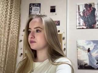 Live webcam model margueritebabeu on Soda Cams