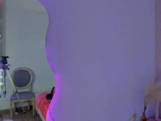 Live stream of mika-doll