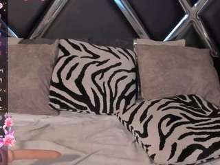 MikeOtthon live cam
