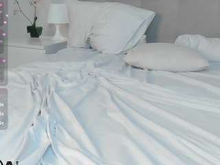 roxy-moor live webcam show