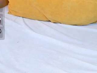 le modèle roxy-moor est en webcam porno dans un show sur le site camsoda, il possède les tags suivants: ass,smoking,ass bouncing,pov,pussy,red hair,role play,sex toys,sexting,sexy,spank,massage,spanking,strip,striptease,sweet,tattoos,tease,twerking,upskirt