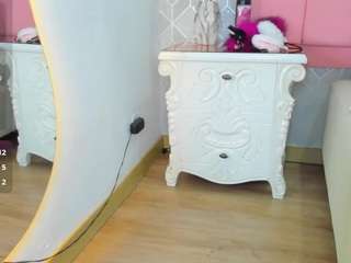 selenamiel live webcam show