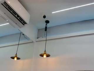 almaarose Live Webcam on CamSoda