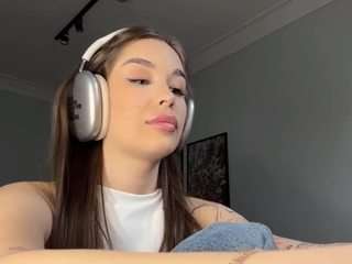 Live webcam model arceliacaminiti on Soda Cams