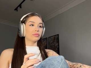 Live webcam model arceliacaminiti on Soda Cams