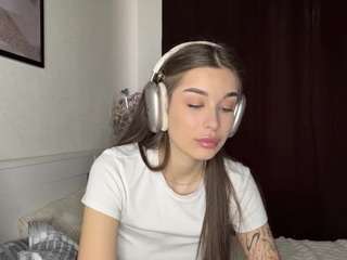 Live webcam model arceliacaminiti on Soda Cams