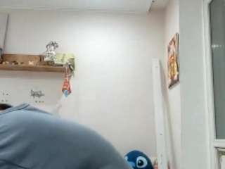 Live webcam model astridvermilyea on Soda Cams