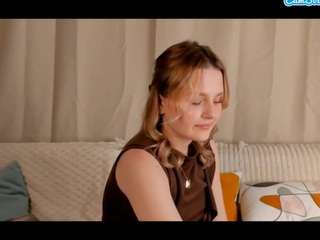 dellaberliner's CamSoda show and profile