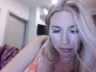 heidigreenfairy webcam