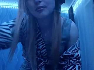 le modèle jacquiesours est en webcam porno dans un show sur le site camsoda, il possède les tags suivants: ahegao,spank,ass,sex toys,sexy,show,skinny,smoking,solo,solo show,spin,pussy,strip,tattoos,tease,teen 18,twerk,wet,yoga,young adult