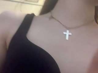 karolebelen Live Webcam on CamSoda