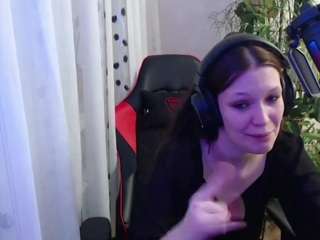 karolinefrances Live Webcam on CamSoda