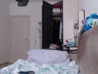 karolinefrances Live Webcam on CamSoda