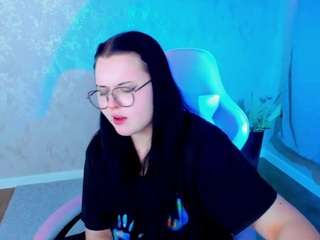 Live stream of kira-gold