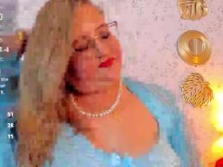 martina-curvy Live Webcam on CamSoda