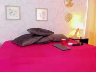 martina-curvy webcam