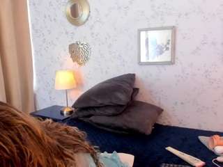 martina-curvy