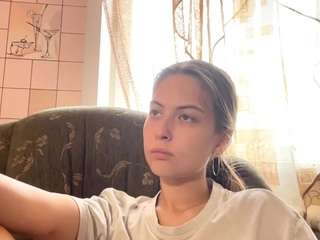 nataliareine Live Webcam on CamSoda