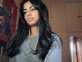 Take off my bra (careful or i show haha) [460 tokens remaining]