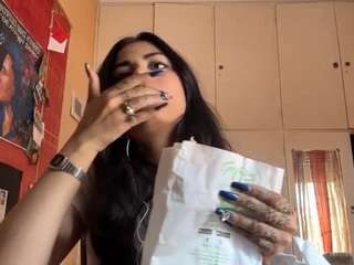 Live webcam model siobhanwiederin on Soda Cams