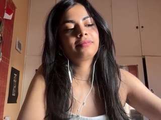 Spin Around, Show My Outfit [21 tokens remaining]