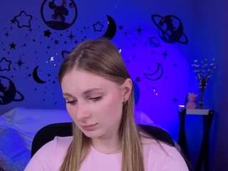 so-hot-rosalie — LIVE on Camsoda