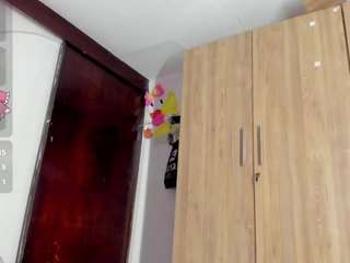 sophie-bunny18 webcam