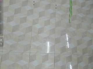 sophie-bunny18 live webcam show