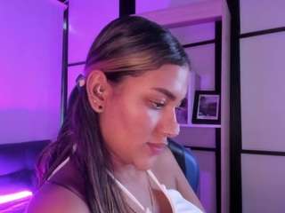 sophiewatson live webcam show