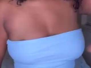 Live webcam model sugarrussh on Soda Cams