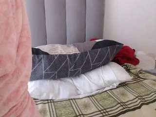 tasha-xxx Live Webcam on CamSoda