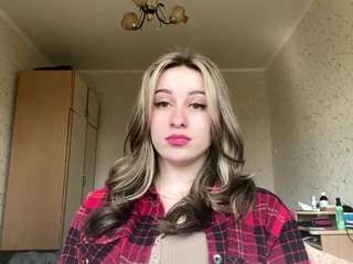 yvettelabarbara Live Webcam on CamSoda