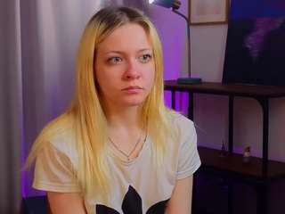 AlbinaKaufman — LIVE on Camsoda