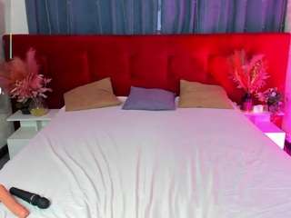 Live cam show with Amilia