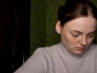 Live webcam model augustawonderling on Soda Cams