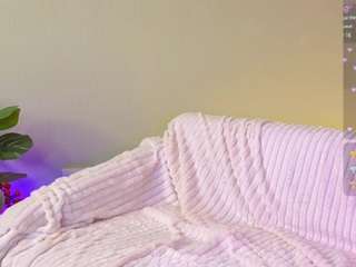 baambibabyy Live Webcam on CamSoda