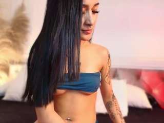 Petite Girl Nice Ass live webcam show