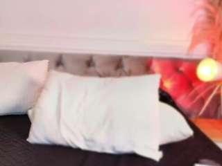 Petite Girl Nice Ass live webcam show