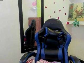 dakotalee03 Live Webcam on CamSoda