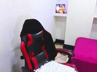 dakotalee03 Live Webcam on CamSoda