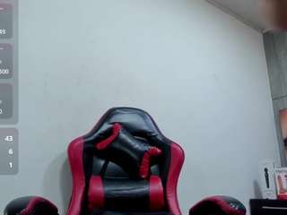 dakotalee03 live webcam show