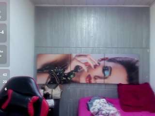 dakotalee03 live webcam show