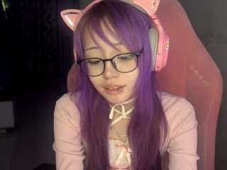 Live webcam model evettejessick on Soda Cams